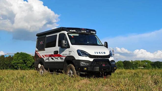 1月28亮相成都房车展全时四驱三把锁不朽情缘模拟器这才是能越野的露营车1(图8)